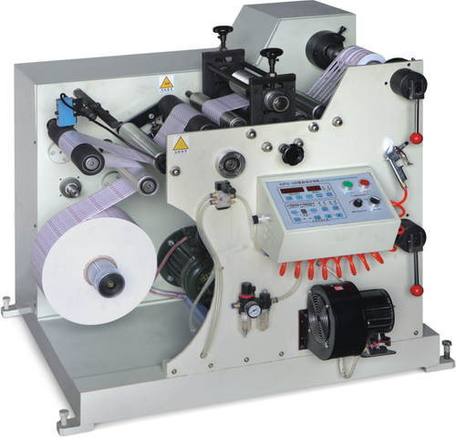 RTFQ320B personalizou a velocidade da máquina 180 da rebobinação da talhadeira do filme de papel com tela táctil